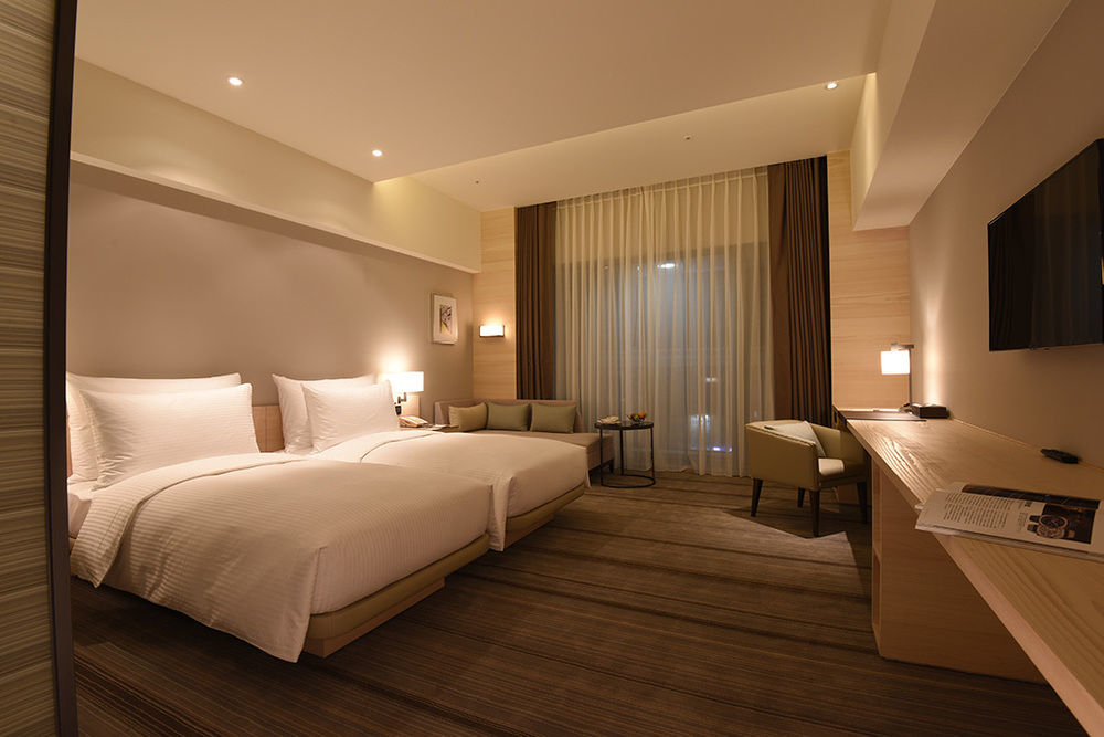 Hotel Cozzi Ximen Tainan Exterior photo