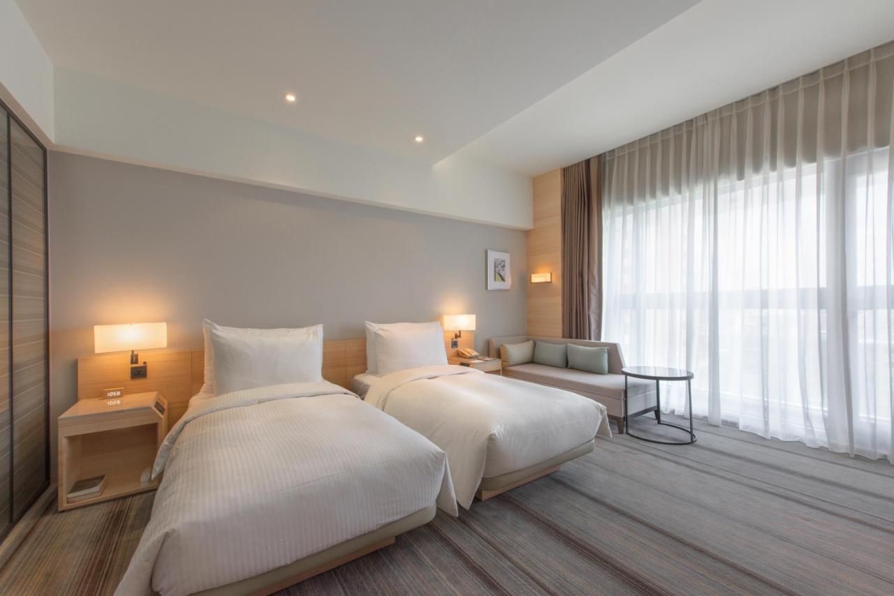 Hotel Cozzi Ximen Tainan Exterior photo